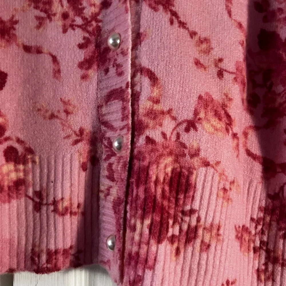 CeCe Women's Pink Floral Cardigan - Picture 8 of 15